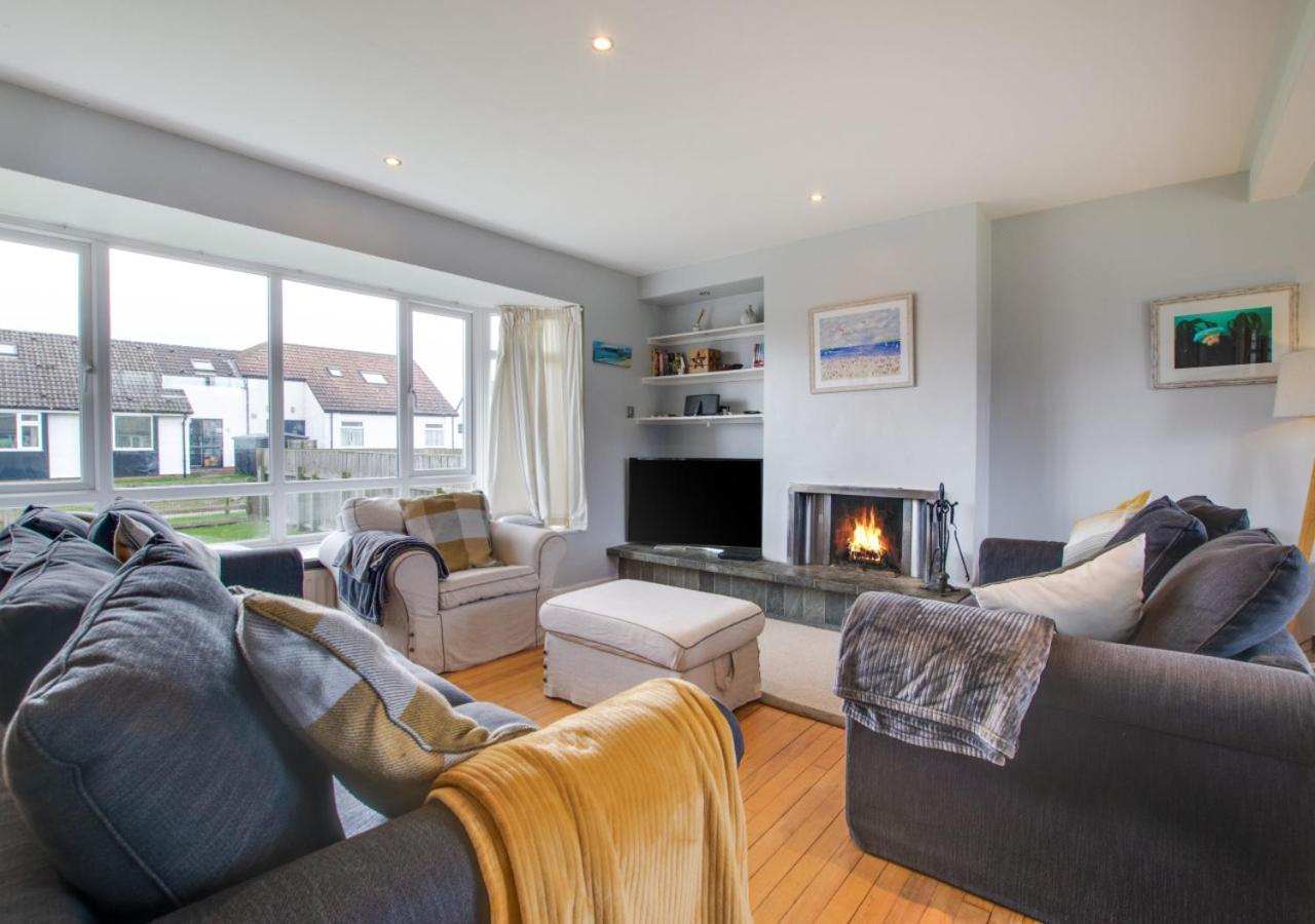 Porthole Cottage Beadnell Extérieur photo