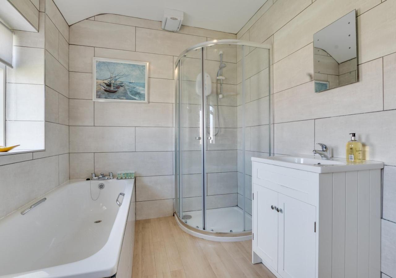 Porthole Cottage Beadnell Extérieur photo